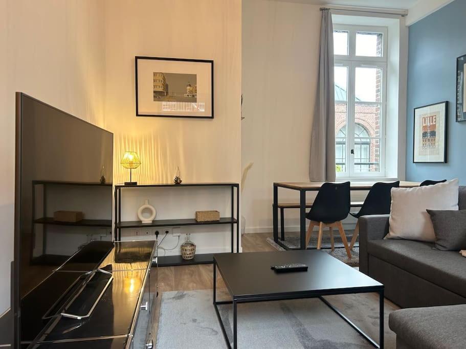Vieux-Lille Appartement Renove Avec Une Chambre Exterior photo